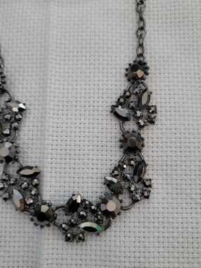 Statement Crystal Bib Necklace - Women Jewelry